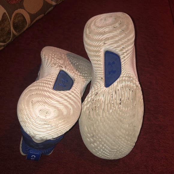 Curry sneakers size US 4 - Picture 7 of 7